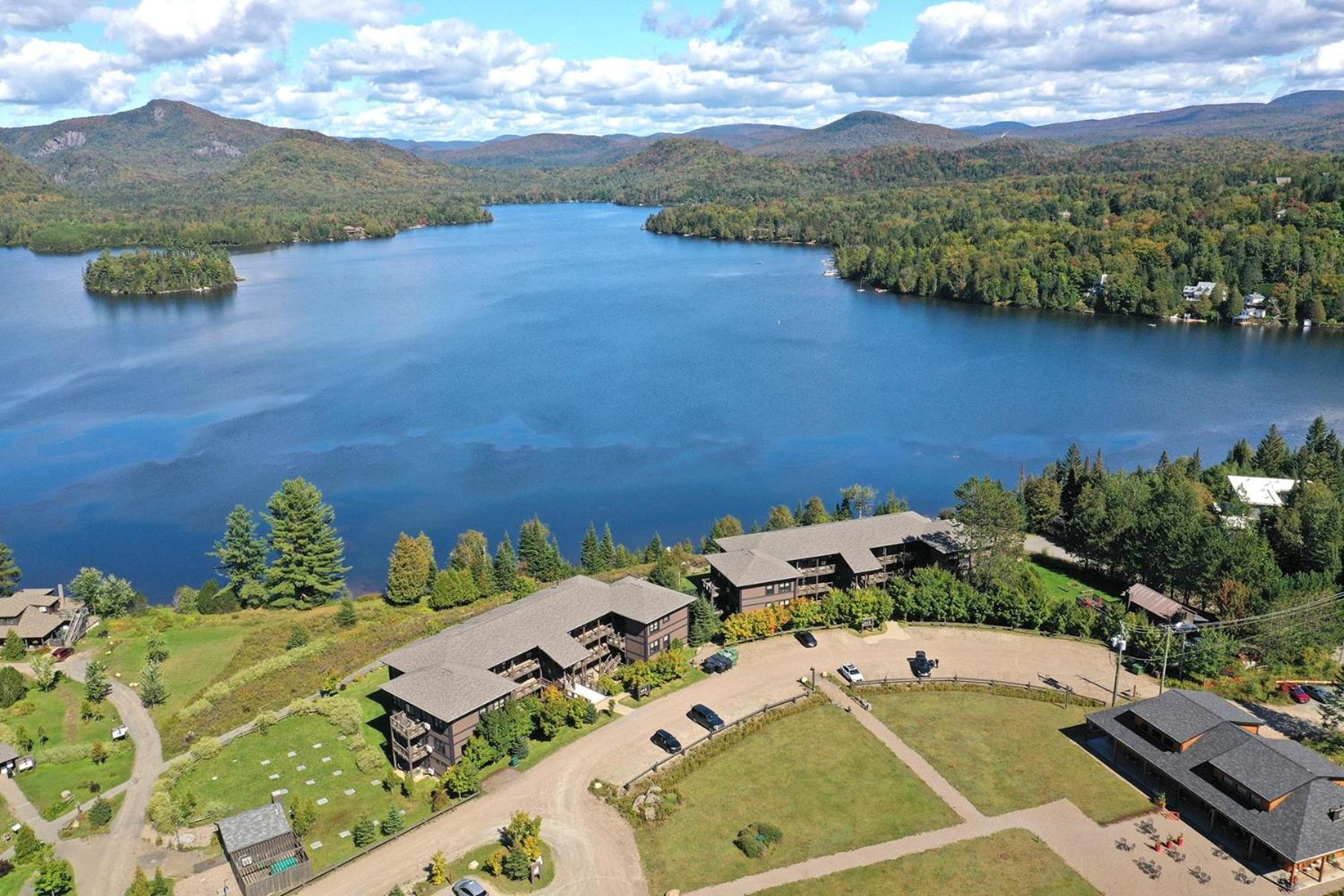 Lakefront Mountain View Remote Work - 1 Bd Suite Lac-Superieur Exterior foto